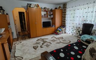 Apartament cu 3 camere 65 m ² etaj 2 ULTRACENTRAL - Poză 1