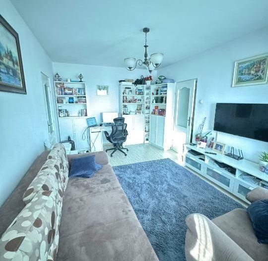 oferim spre vanzare apartament cu 3 camere la 10 minute de parcul IOR - Poză 2