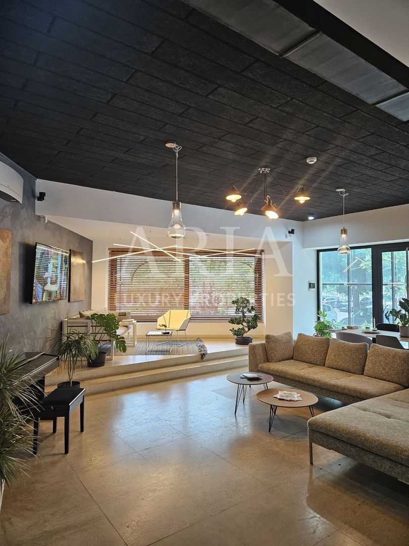 OFFICE SPACE - Poză 2