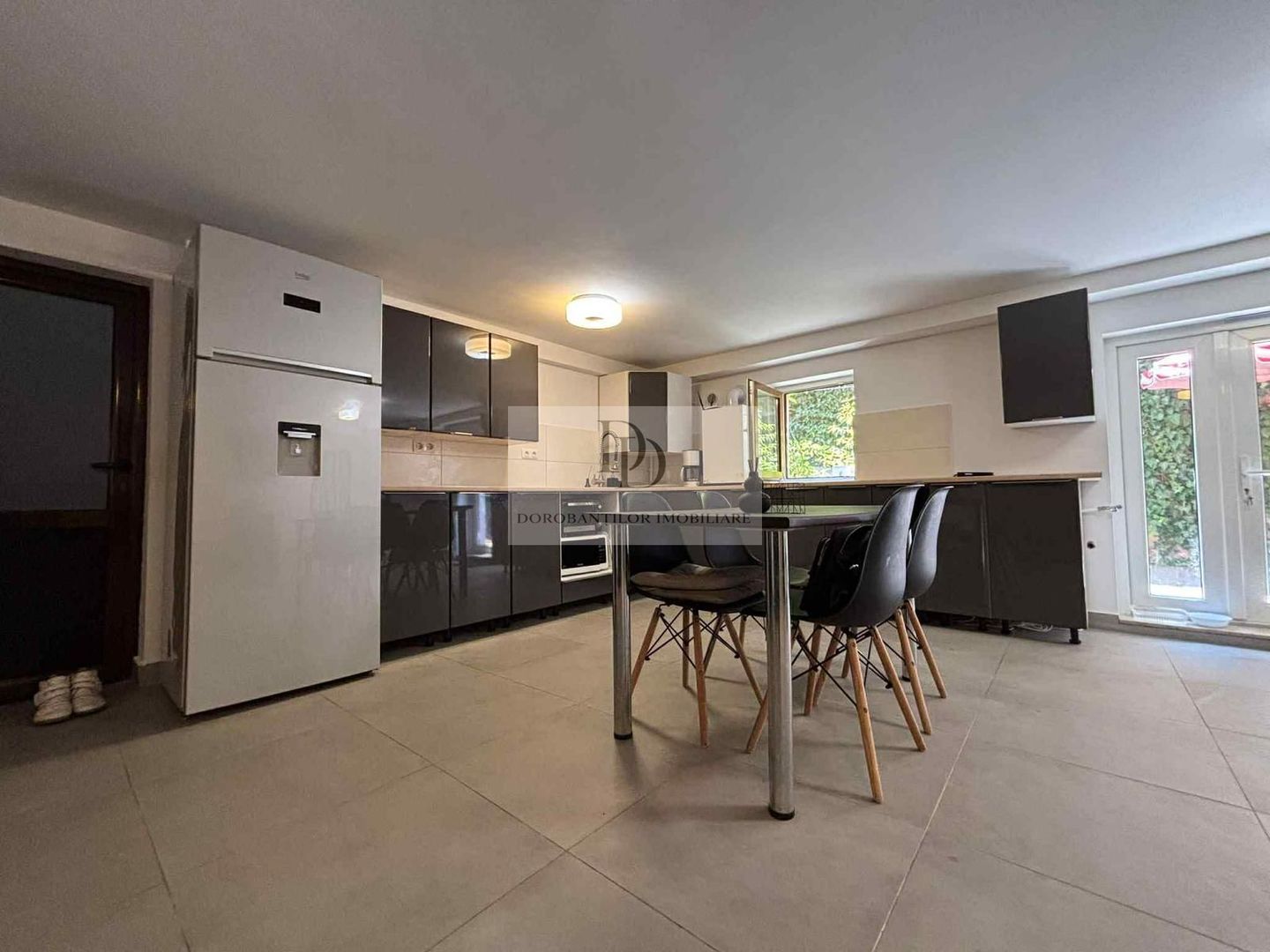 Apartament 3 camere cu Grădină proprie | Parcare | Zona Manastur - Poză 2