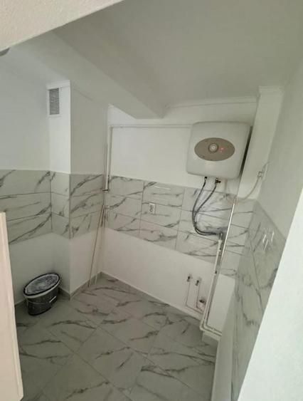 BRASADAS vinde garsoniera pe Ostrovului la etajul 4/4. - Poză 1