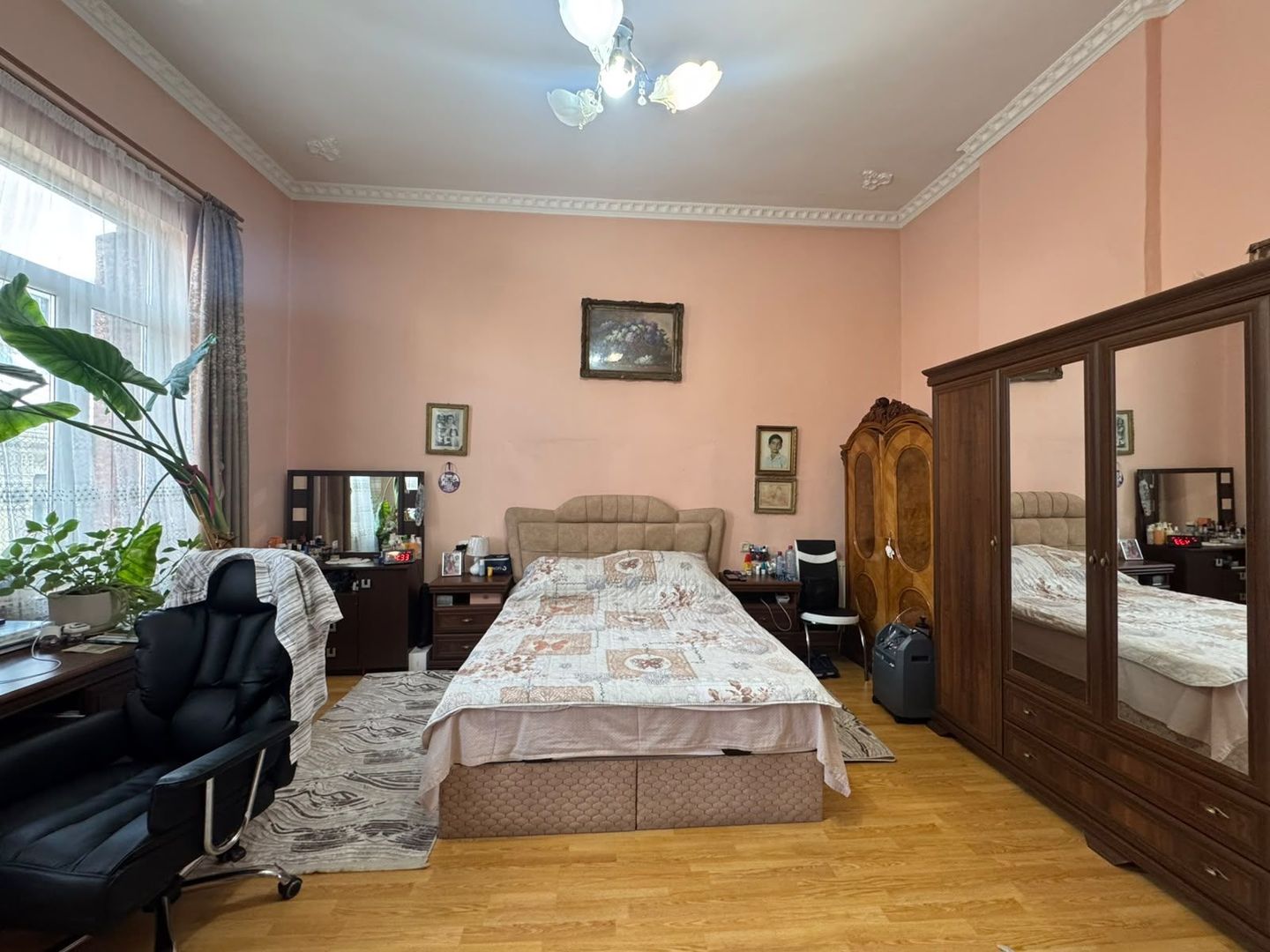 PROPRIETATE INTERBELICA 4 CAMERE+ GARSONIERA + BOXE || PIATA VICTORIEI - Poză 12