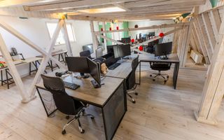 Vilă de închiriat 240 mp2 + curte | Spațiu birouri premium | P+3E - Poză 12