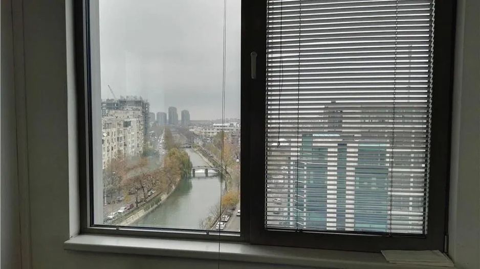 Spatii de inchiriat - Splaiul Unirii de la 299 MP - Poză 3