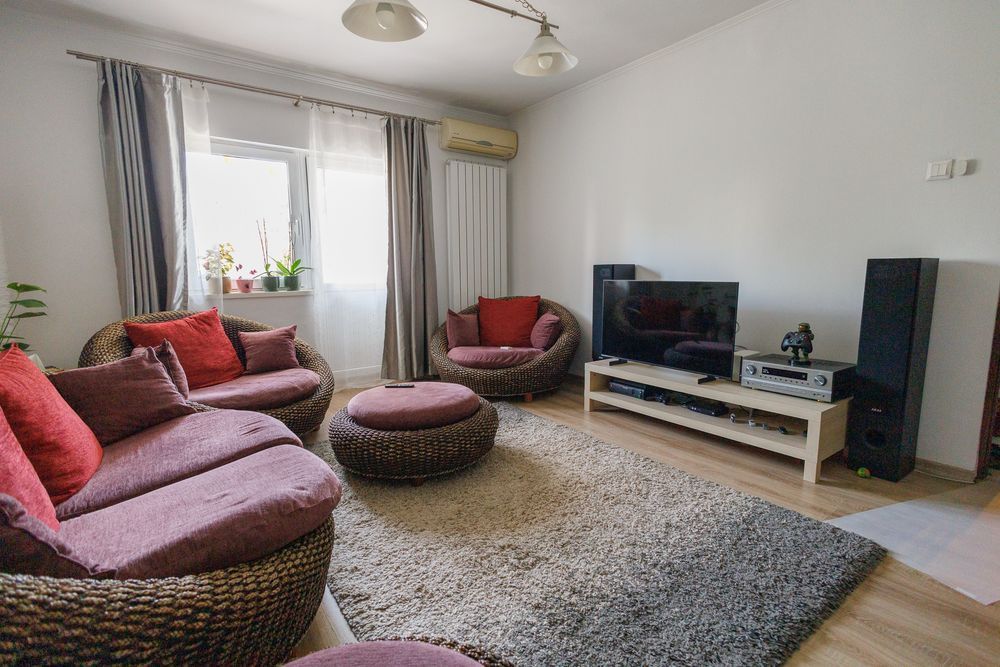 Vânzare Apartament 2 Camere, Calea Vitan –  Mall Vitan - Centrală Proprie - Poză 2