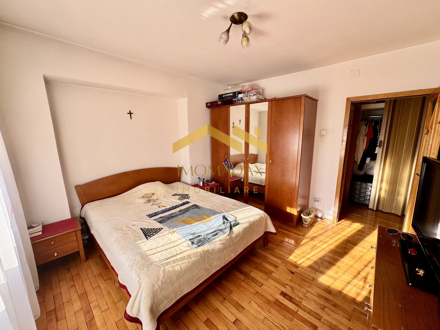 Fabric-3 Camere-Centrala Proprie - Poză 10