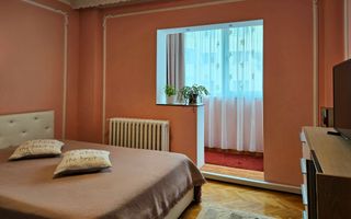 Apartament cu patru camere, zona Calea Bucuresti - Judetean 100 MP - Poză 12