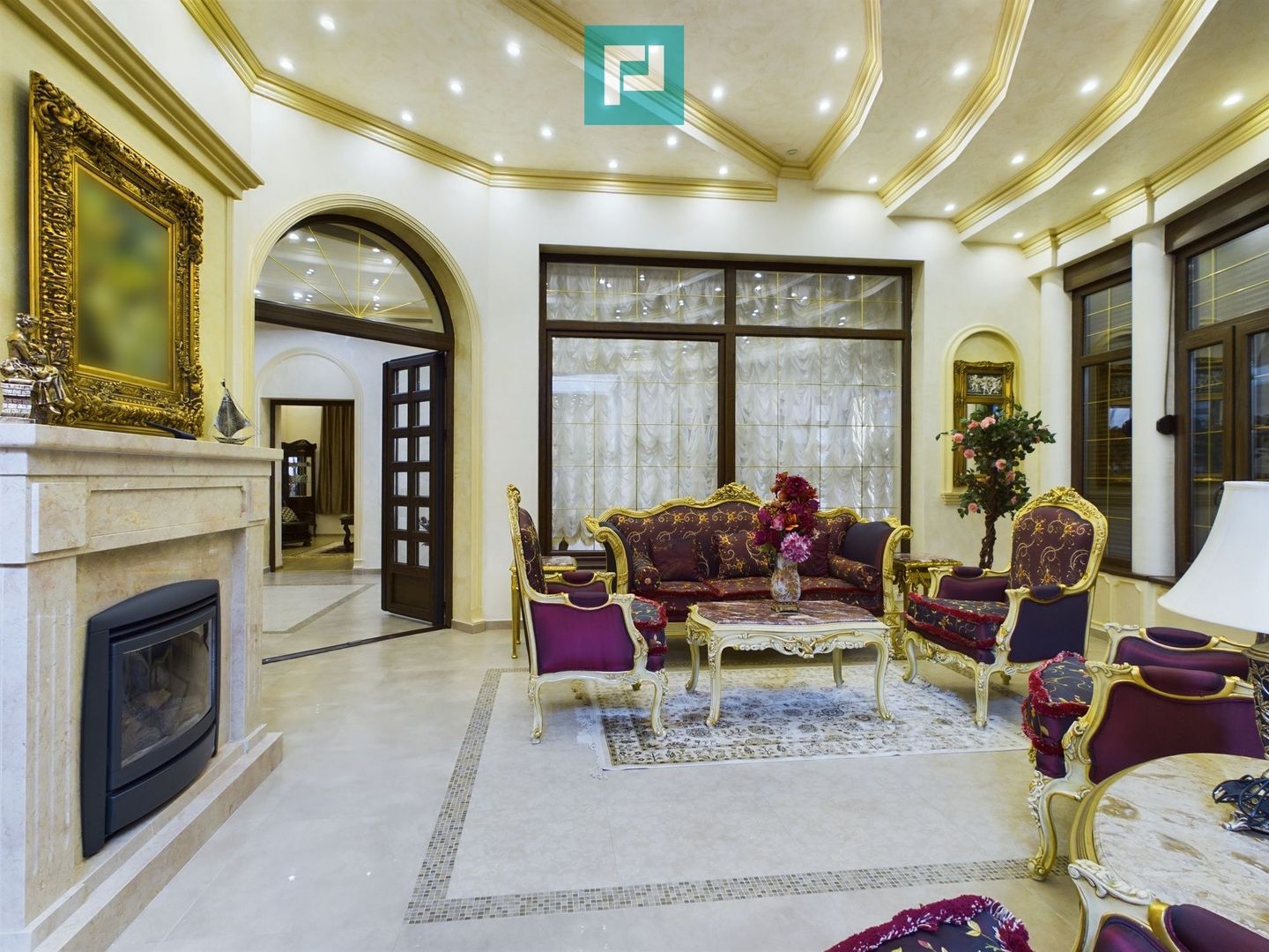 Vilă luxoasă cu o casă de oaspeți în Serbia - Poză 1