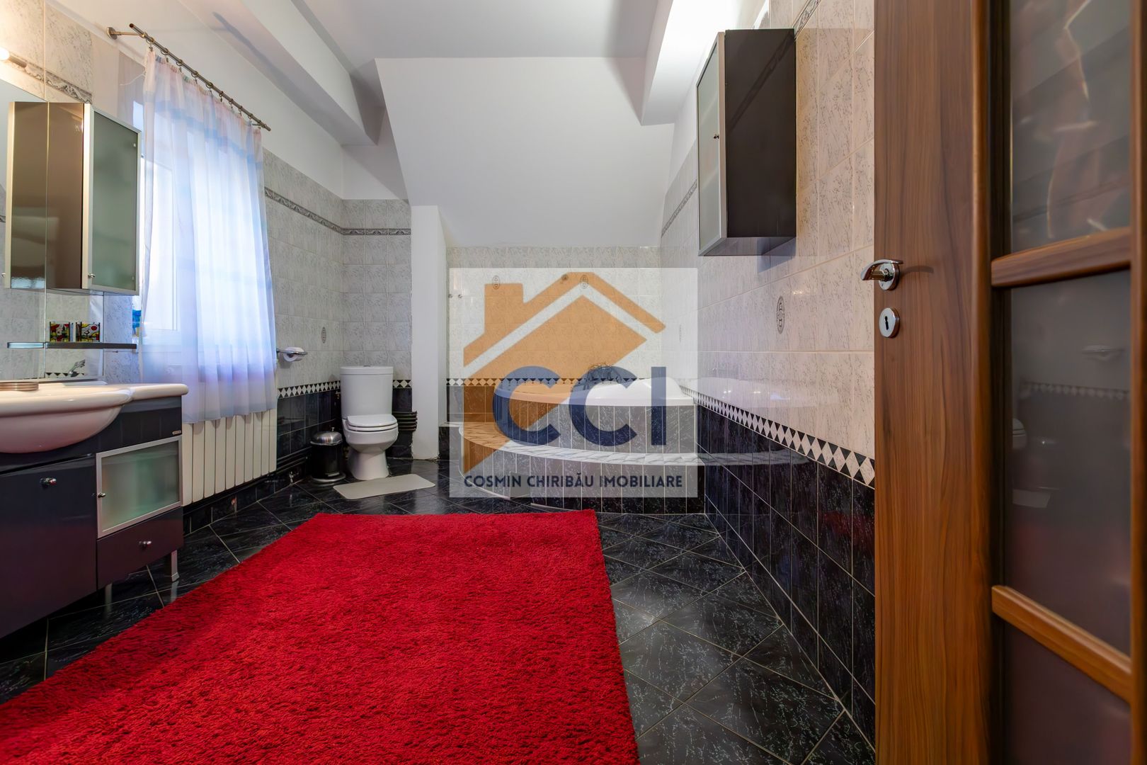 Proprietate exclusivistă ultracentrală -eleganță, spațiu și rafinament - Poză 19