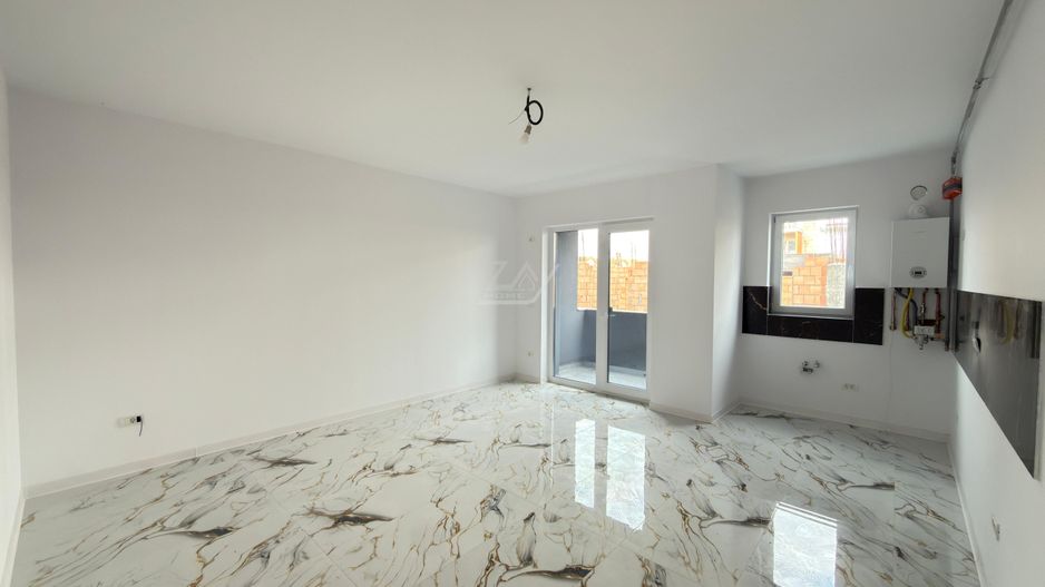 Bloc la asfalt. Etaj 1. Loc de parcare. - Poză 2