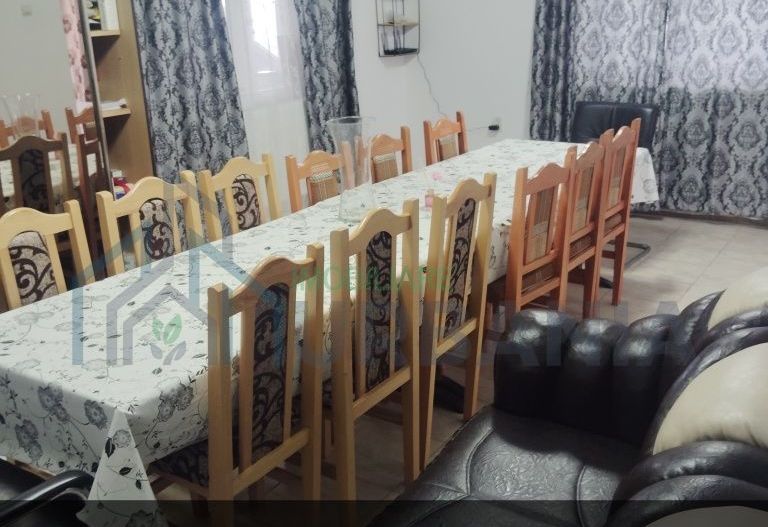 Vând casă la țară - Poză 7