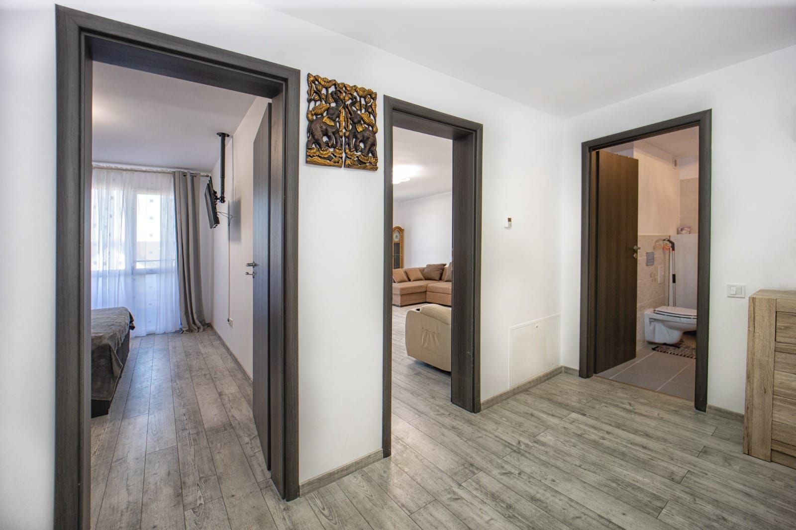 Apartament deosebit cu terasă panoramică – Sanpetru, Str. Sfinții Constantin - Poză 16