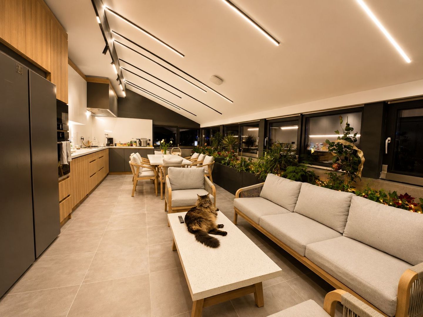 Vilă Smart Home KNX |600 mp utili | Baneasa |  Fotovoltaice & Pompe Caldura - Poză 12