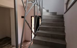 Casa individuala 5 camere I 2 bai I Garaj I Lazaret - Poză 3