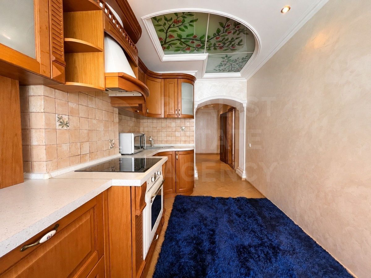 Chirie, apartament 2 camere, 70 mp, str. Lev Tolstoi, Centru - Poză 1