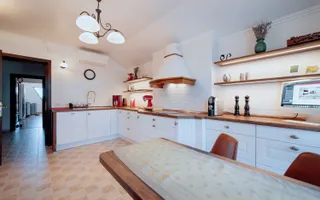 Proprietate premium în Ghimbav, la doar 10 minute de Brașov - Poză 12
