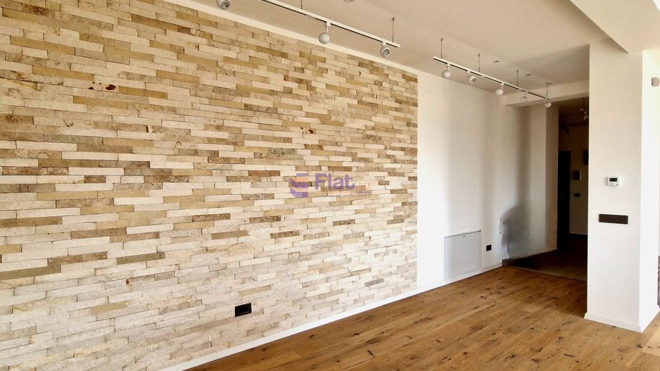 Comision 0 Penthouse 3 Camere 104 mp.  Terasa 43 mp. Tractorul - Poză 15