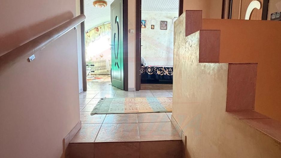 Vanzare casa P+M, Smardan( Galati ), la 2 minute de str.principala - Poză 17