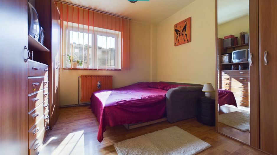 Apartament 4 camere Zona 300 - Poză 3
