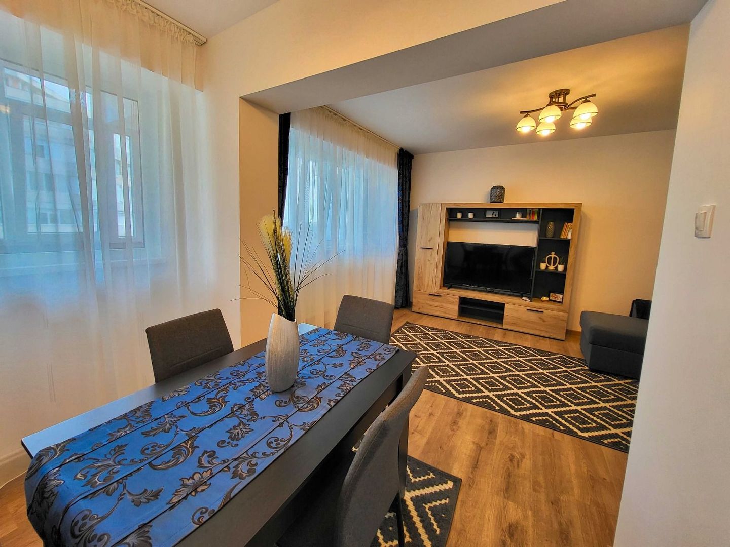 De inchiriat apartament cu 2 camera, Mazepa, BR-uri, etaj 6/10, 450 euro - Poză 4