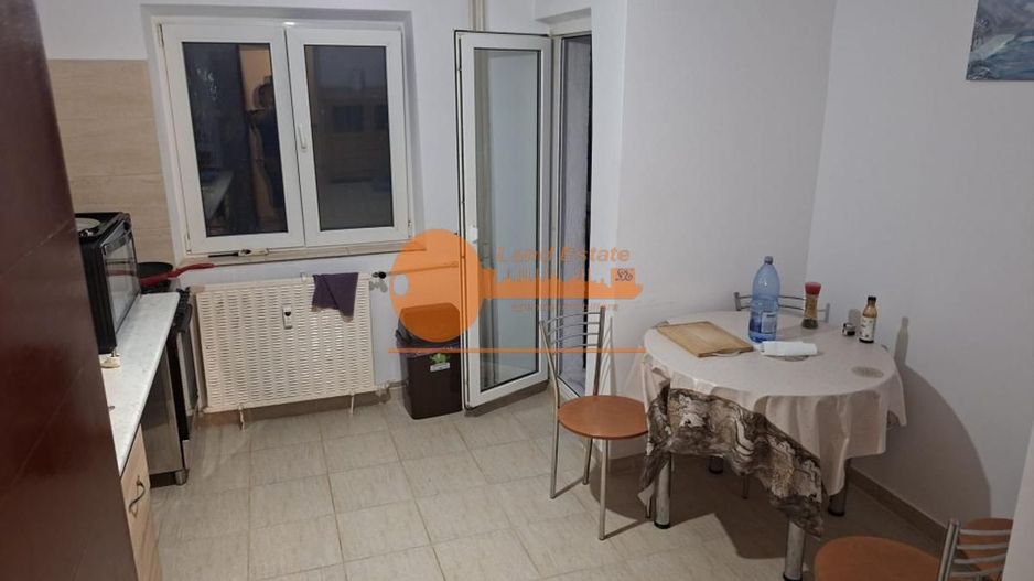 Apartament cu 3 camere in zona Lujerului - Poză 11