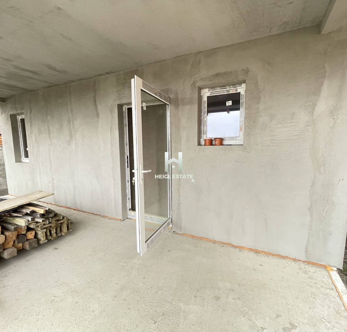 Casa individuala cu 3 camere si gradina mare in Sacosu Turcesc - Poză 9