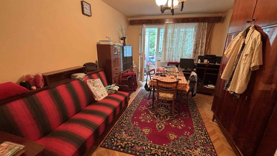 Apartament cu 2 camere (Moldovei-Aleea Covasna) - Poză 1