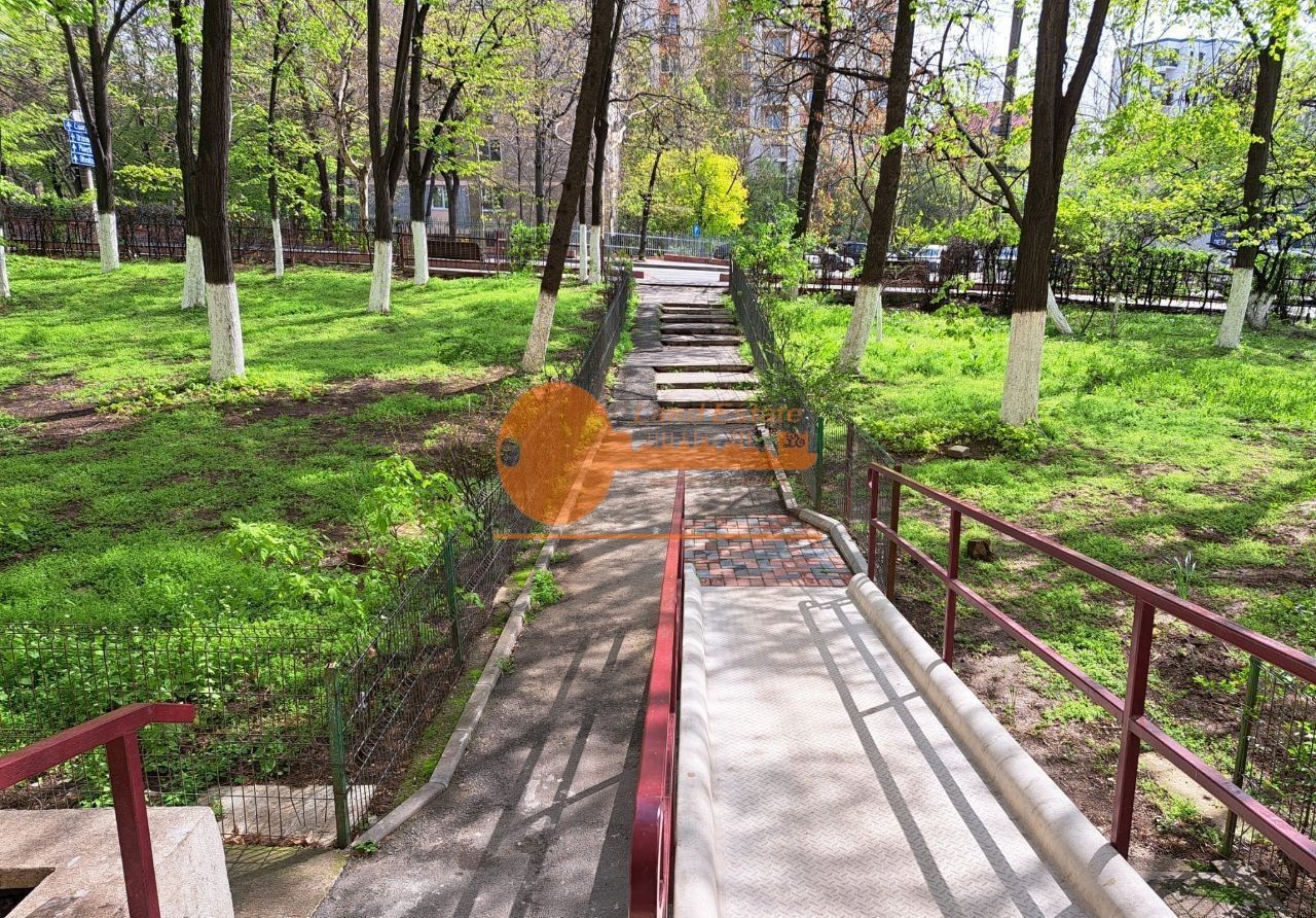 Apartament 2 Camere Metrou Dristor - Poză 12