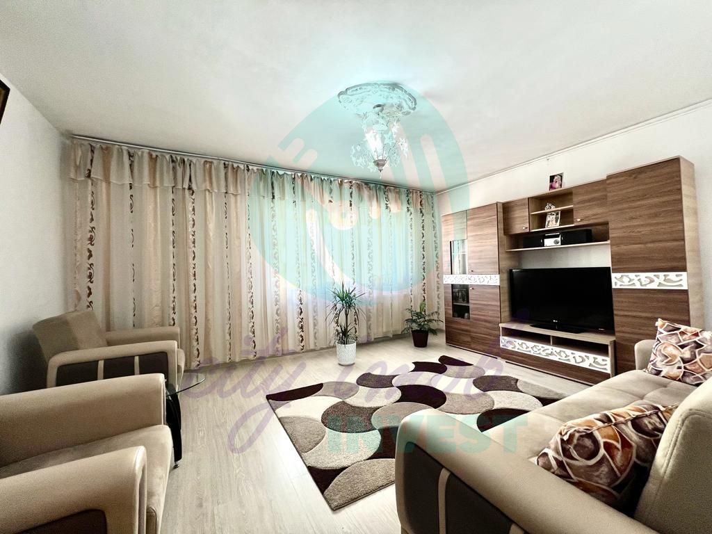 APARTAMENT 3 CAMERE SPATIOS-NERVA TRAIAN-BLOC REABILITAT - Poză 1