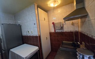 Apartament 3 camere etaj 2, Piata Rahova, bloc anvelopat de 4etaje - Poză 10