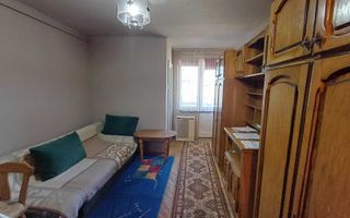 BRASADAS vinde garsoniera etaj 2/4 pe Ostrovului. - Poză 1
