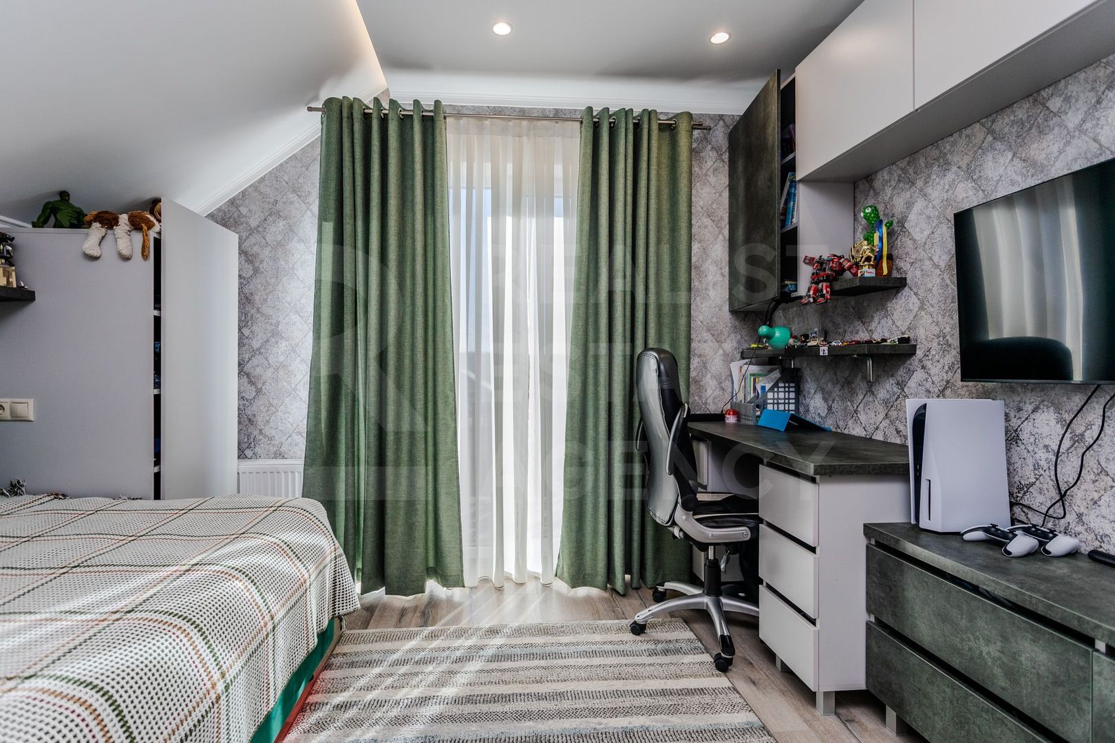 Vânzare, casă, 2 nivele, 230 mp+2,3 ari, str. Independenței, Bubuieci - Poză 25