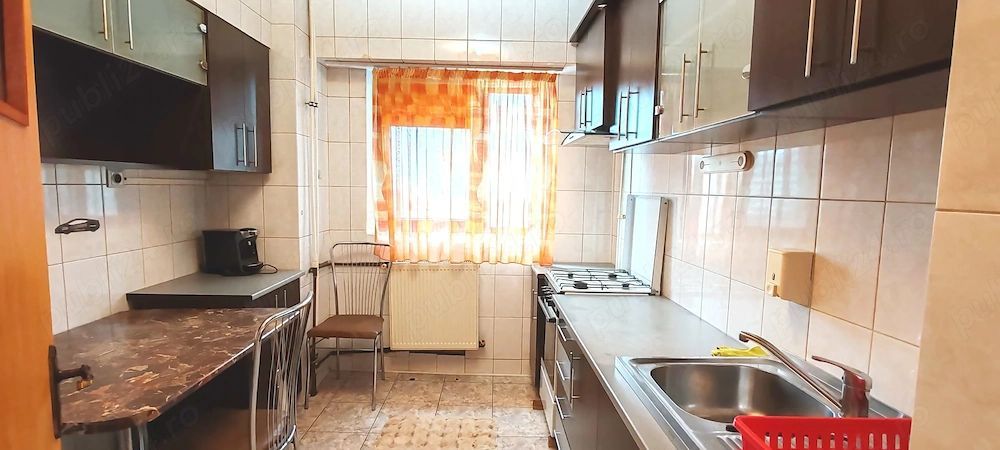 Apartament 3 camere de inhiriat, mobilat,2 balcoane- Iuliu Maniu-metrou Gorjului - Poză 2