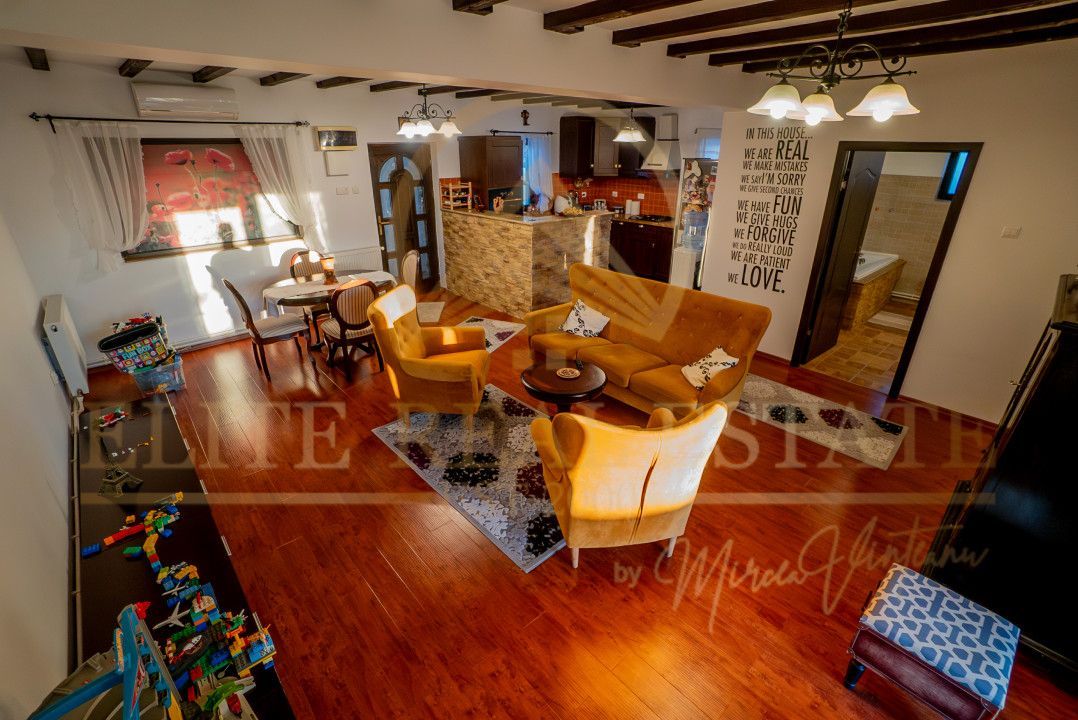 Cumpana - Casa Ideală pentru două familii. - Poză 24