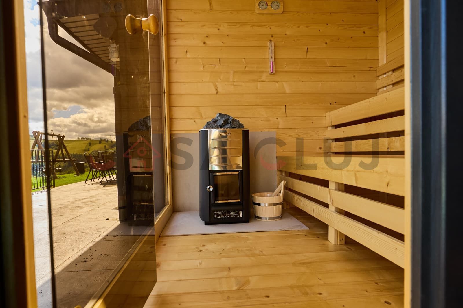 Afacere de vanzare, 2 cabane+sala de evenimente, la cheie, Apuseni! - Poză 11