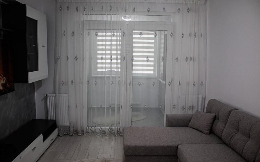 Apartament cu 2 camere de (studio) - Poză 2