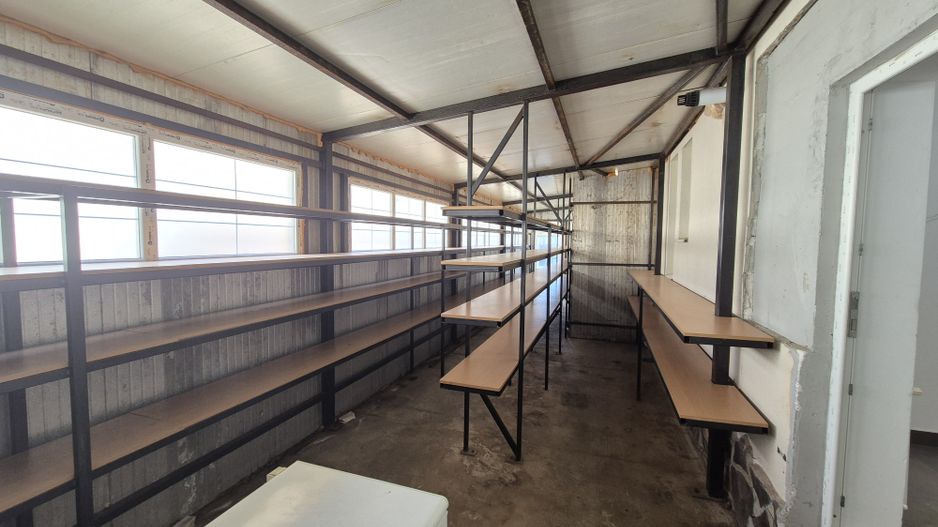 Spatiu comercial 109,54 + 2 locuri de parcare - Varteju - Poză 10