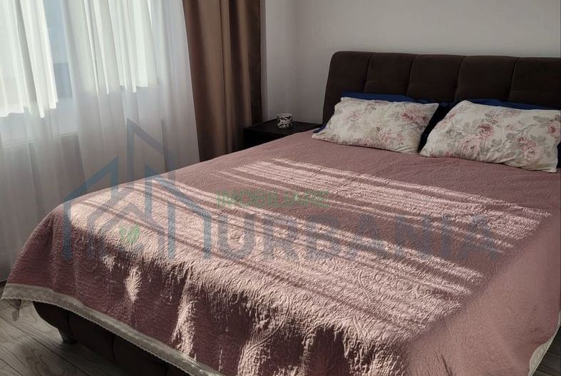 Apartament 3 camere de inchiriat - Poză 1