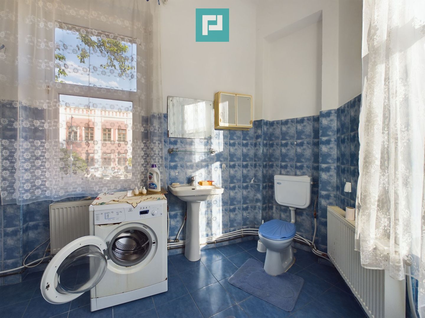 Clădire cu două apartamente zonă centrală - Poză 18