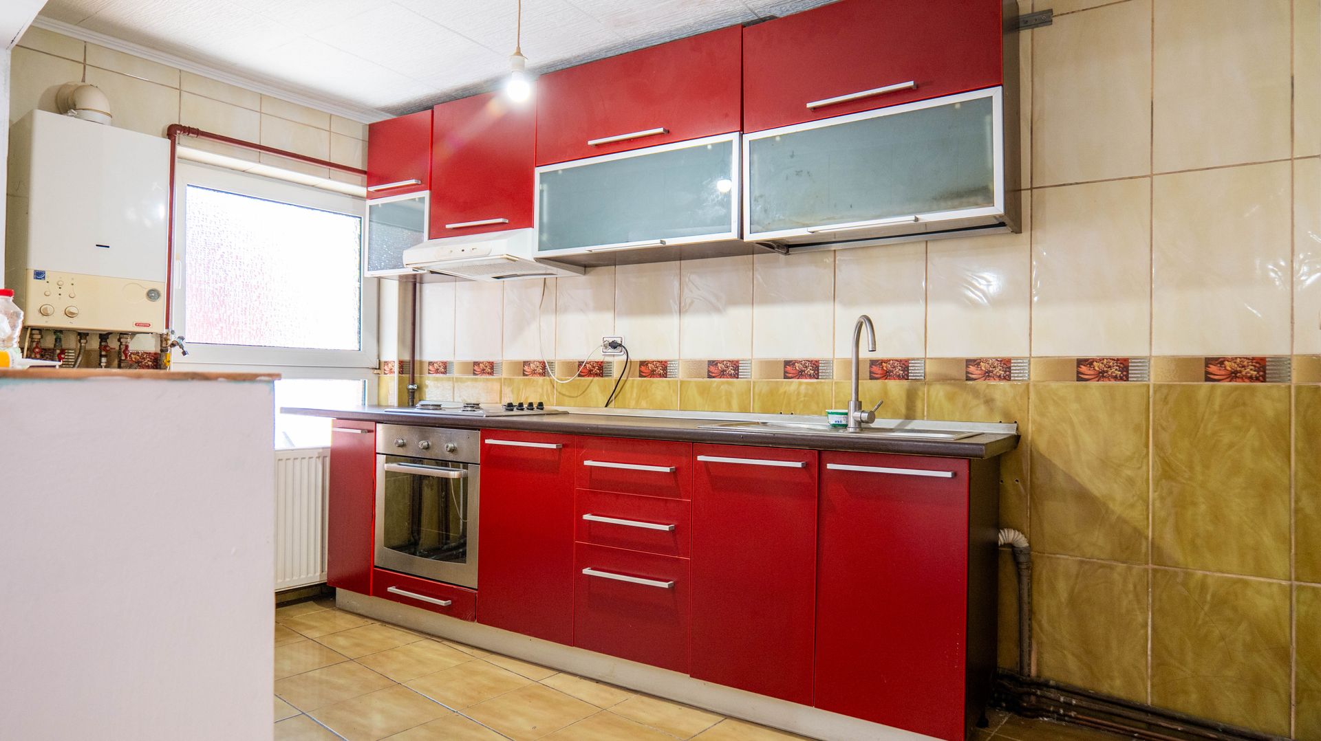 Casă de vânzare – 181 mp, 3 apartamente, 9 camere – București - Poză 24