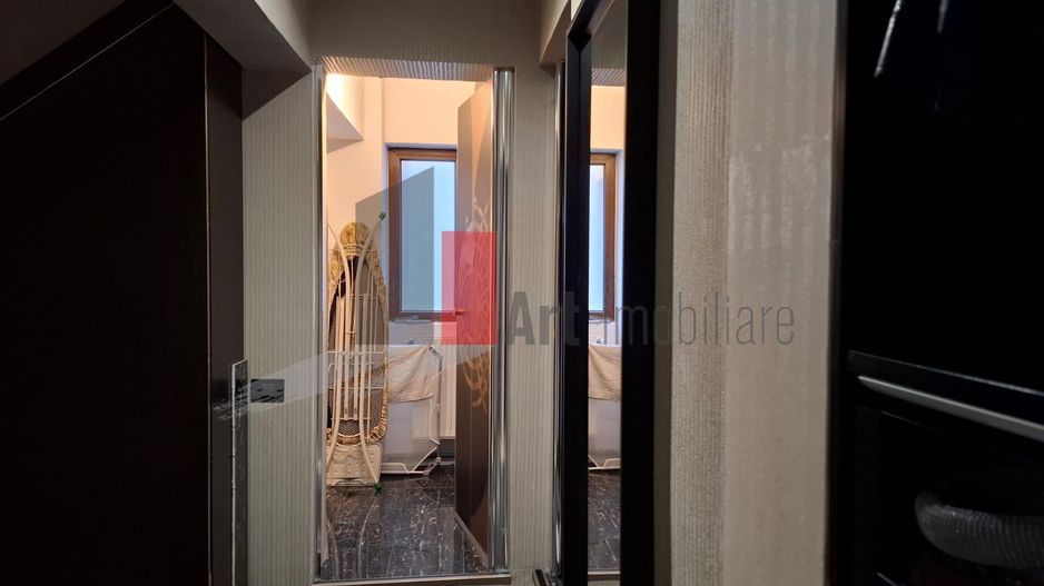 Apartamentul "SCARSITA" , bloc exclusivist, bloc nou - Poză 17