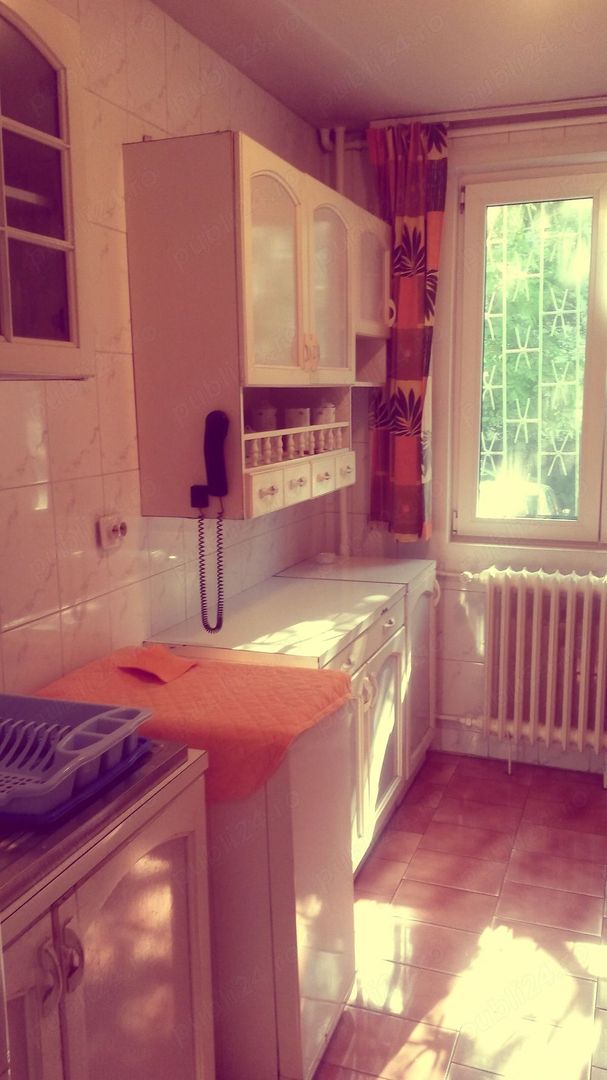 Vânzare Apartament 3 camere, 65 mp , decomandat, bl reabilitat – Drumul Taberei - Poză 2