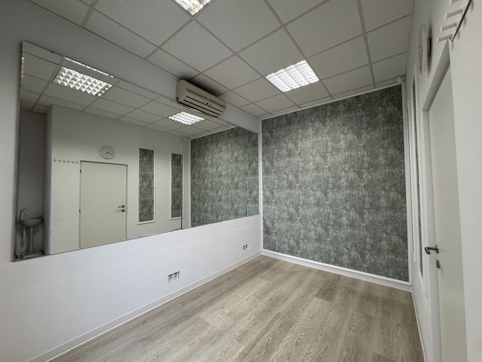 Spatiu servicii, birouri, Zona Modern. Comision 0 - Poză 13