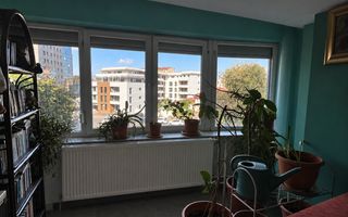 2 camere | Bd. Unirii | 79 mp | Decomandat | Vedere liberă | Etaj 1 - Poză 9