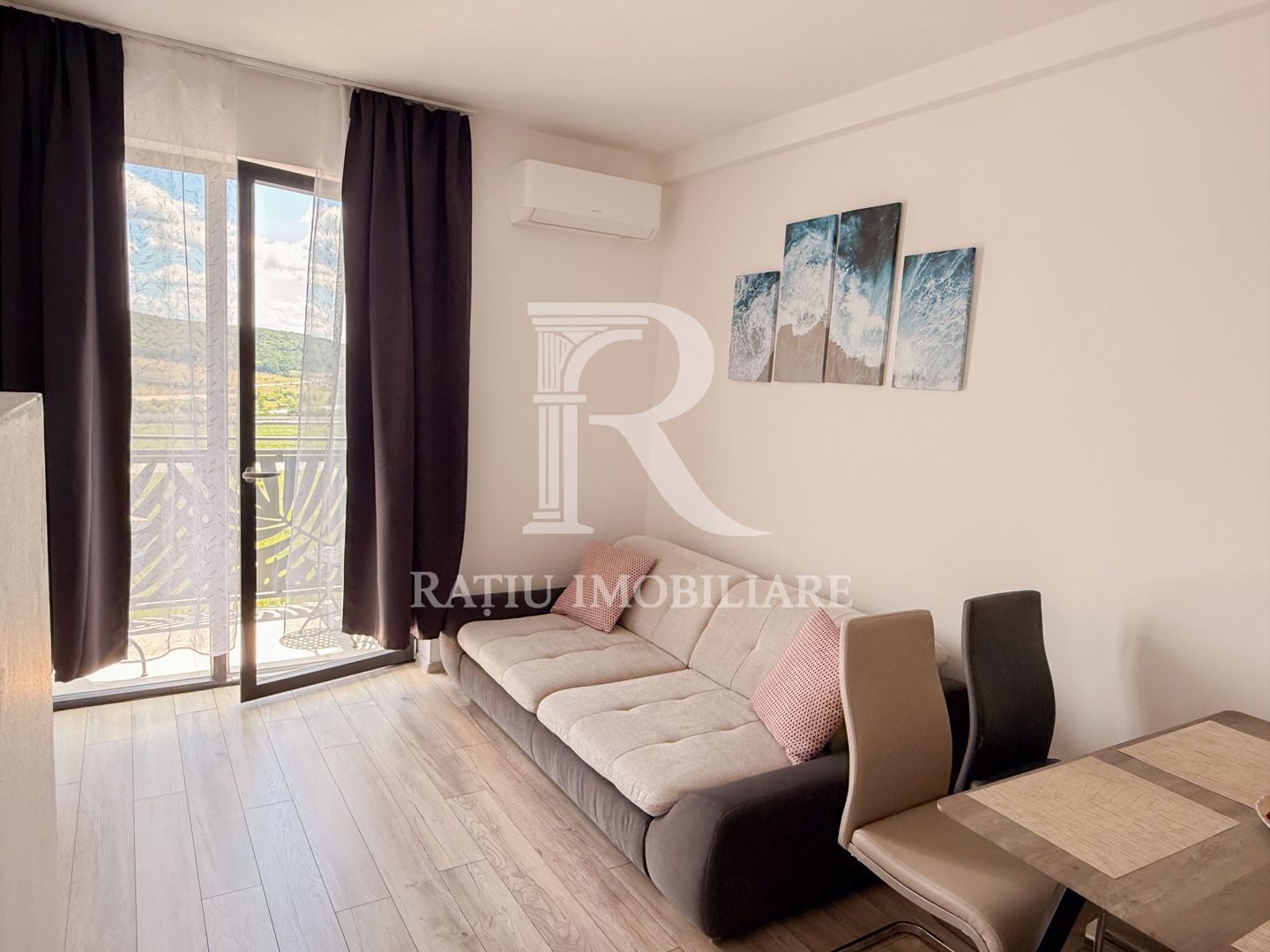 Studio modern | 2 camere | Baile Felix - Poză 2