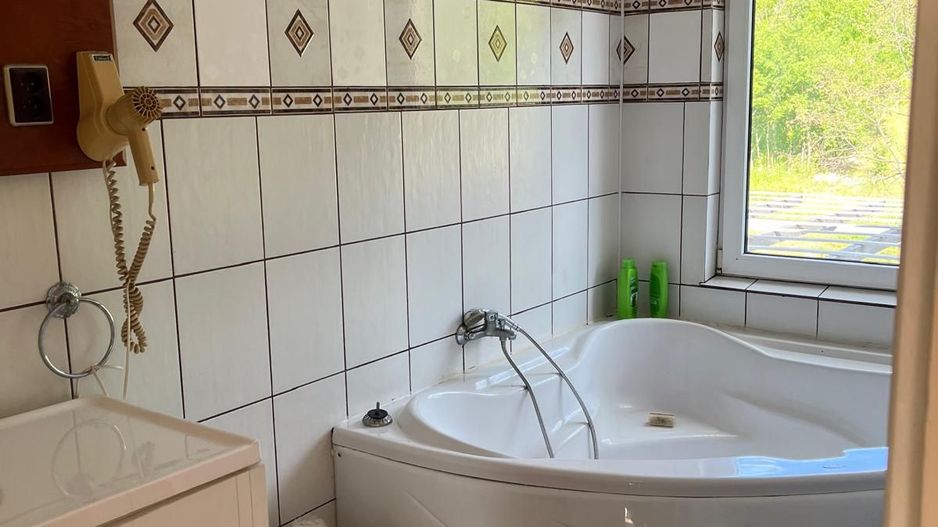 Casa de vanzare in localitatea Cuzap - Poză 11