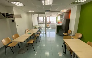 Spațiu de birouri de 300mp de închiriat în zona Centrala - Poză 17