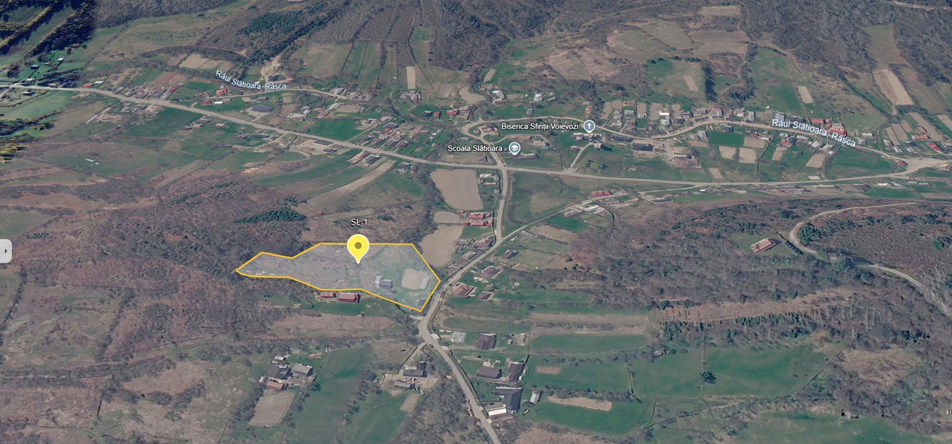 Casa si teren potential turistic Slatioara-Suceava - Poză 12