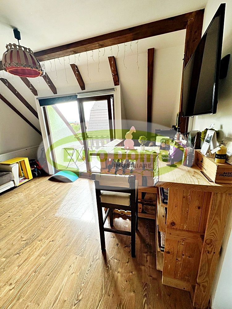 Apartament cu 3 camere 84mp utili in bloc vila -Tractoru - Poză 4