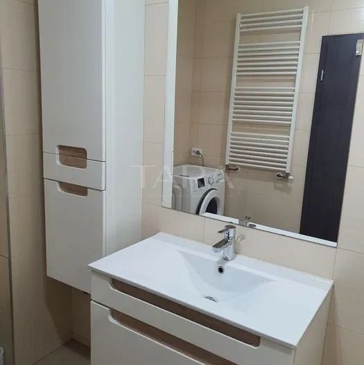 Vand apartament cu 2 camere in Floresti. - Poză 7